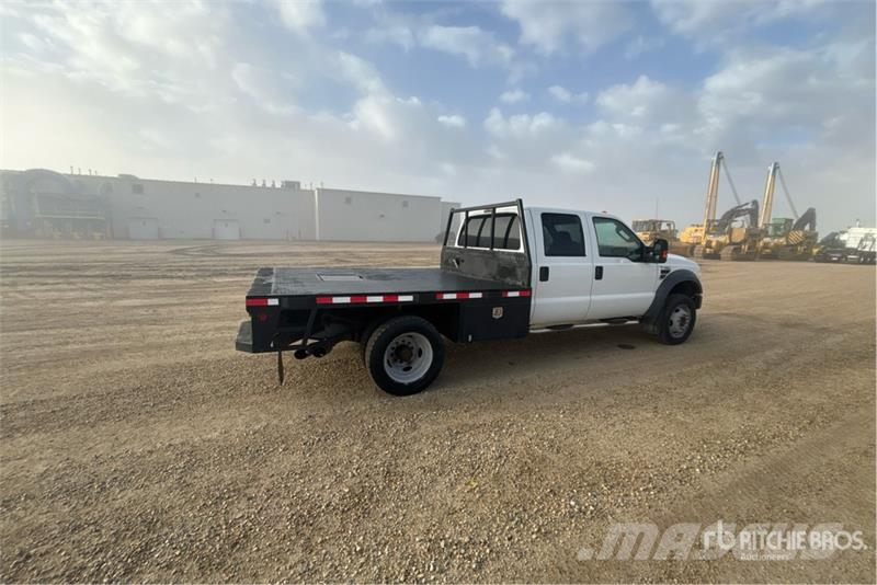 Ford F-450 Camion plateau