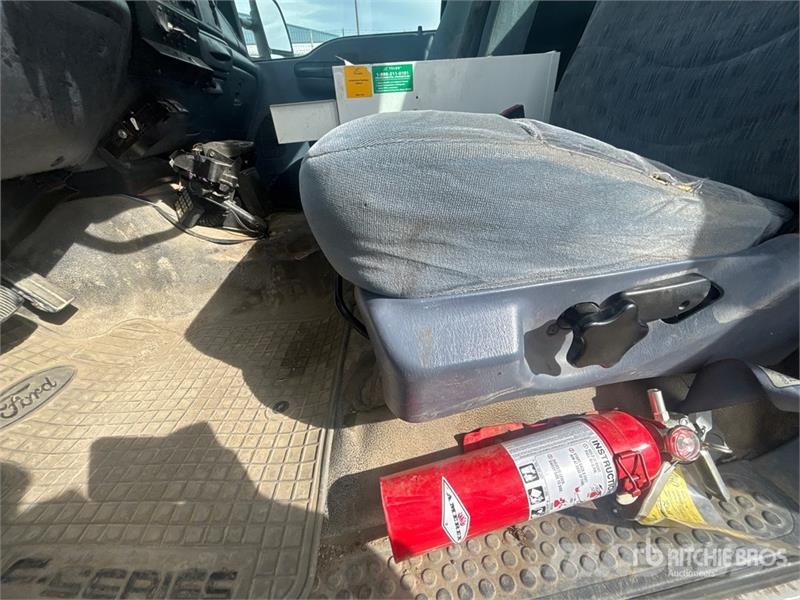 Ford F-450 المنصات الهوائية المثبتة على شاحنة