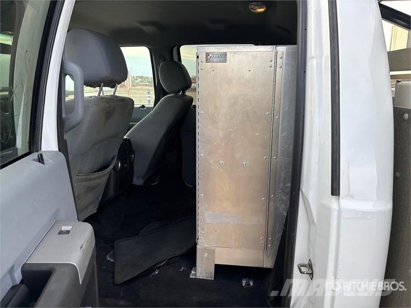 Ford F-450 Auto korpe