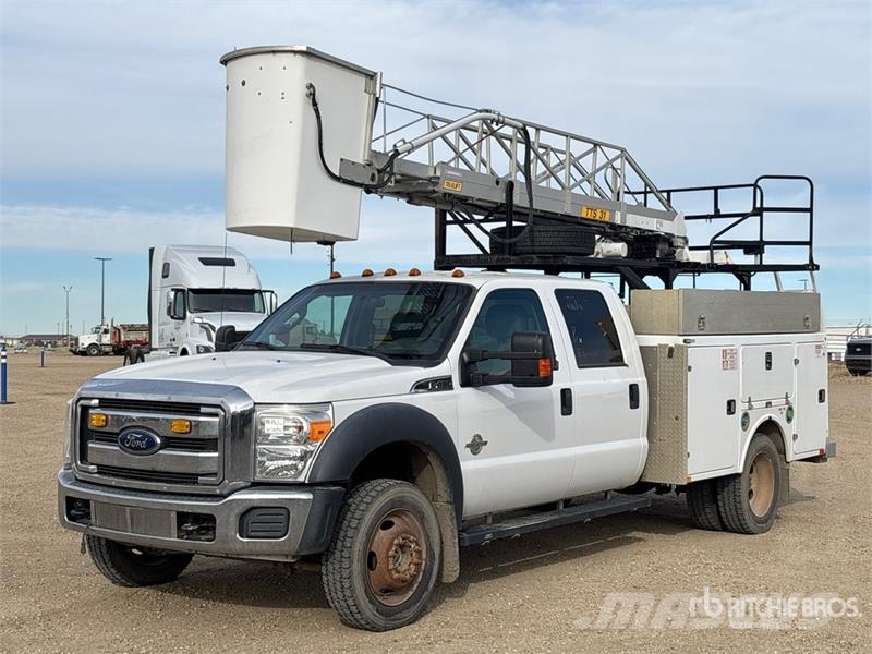 Ford F-450 Auto korpe