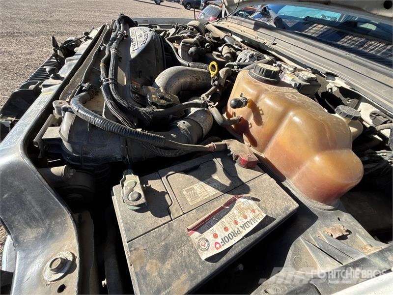 Ford F-450 Ciężarówki typu Platforma / Skrzynia