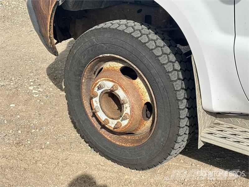 Ford F-450 المنصات الهوائية المثبتة على شاحنة