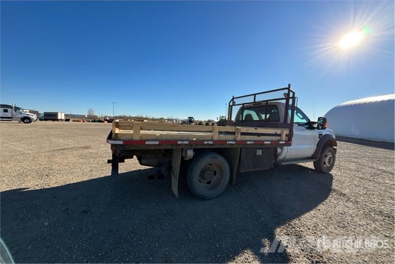 Ford F-450 Ciężarówki typu Platforma / Skrzynia