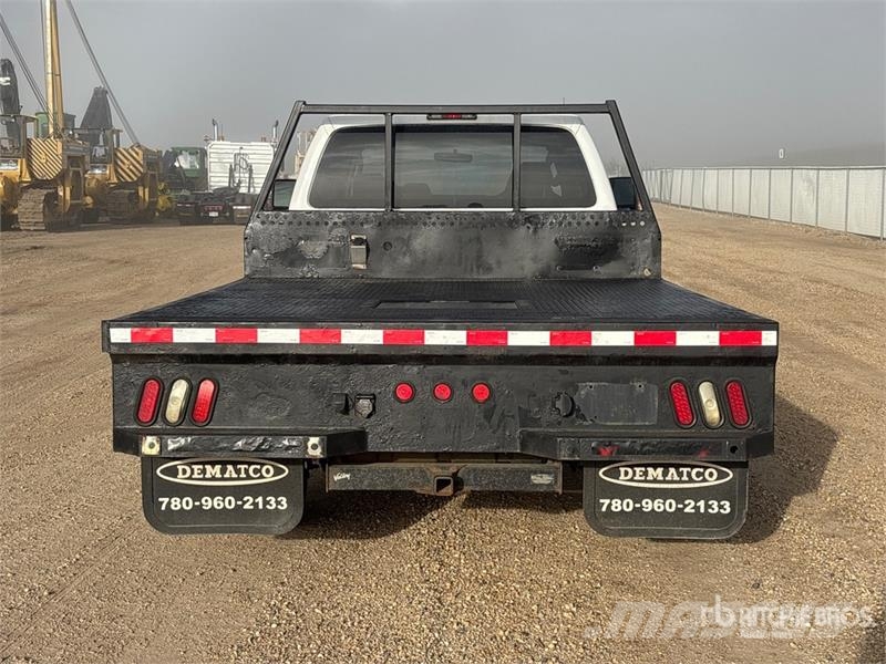 Ford F-450 Camion plateau