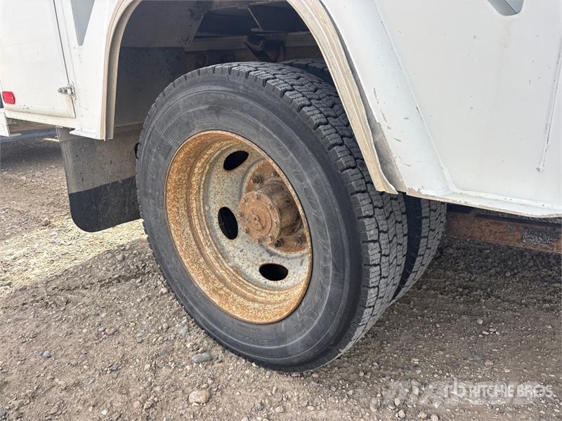 Ford F-450 المنصات الهوائية المثبتة على شاحنة