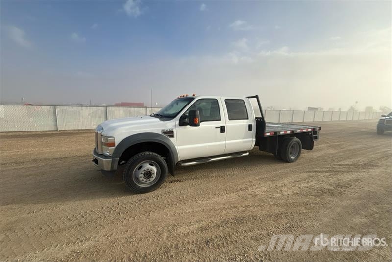 Ford F-450 Camion plateau