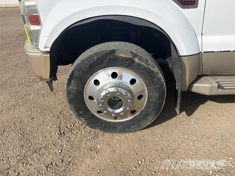 Ford F-450 أخرى