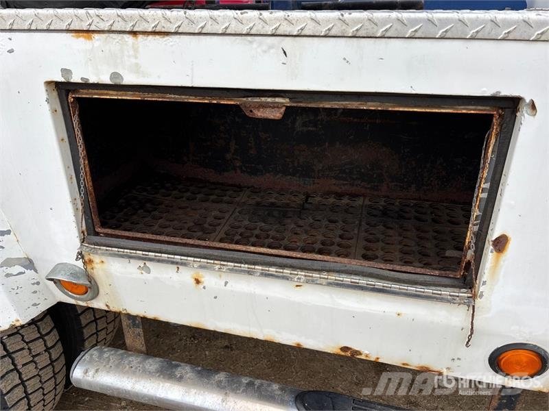 Ford F-450 4x2 Tow Truck Recovery vehicles