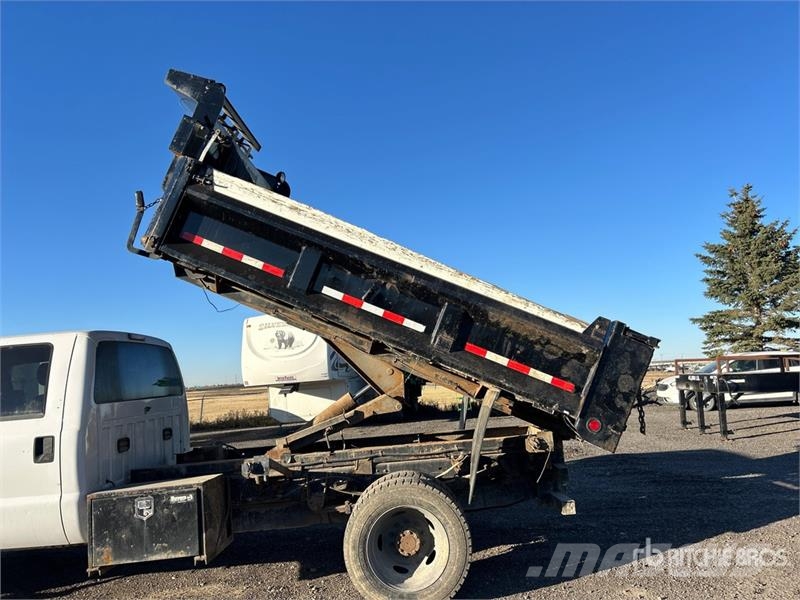 Ford F-550 Camion benne