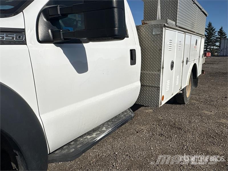 Ford F-550 Lastbilmonterede lifte