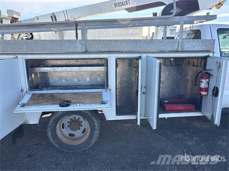 Ford F-550 Lastbilmonterede lifte