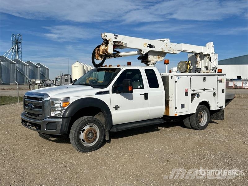 Ford F-550 LKW-Arbeitsbühnen