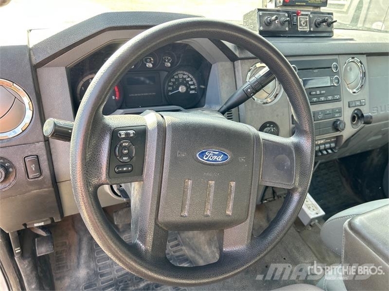 Ford F-550 LKW-Arbeitsbühnen