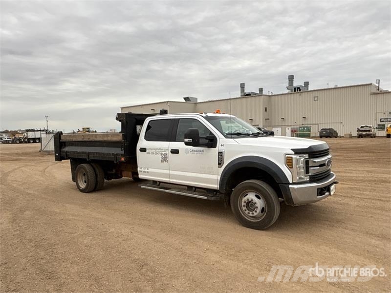Ford F-550 Самосвал