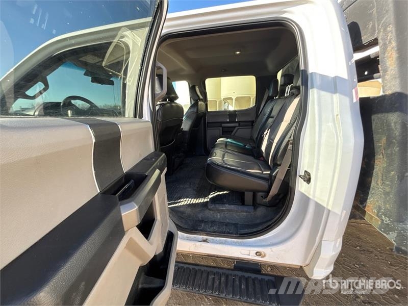 Ford F-550 Ostalo