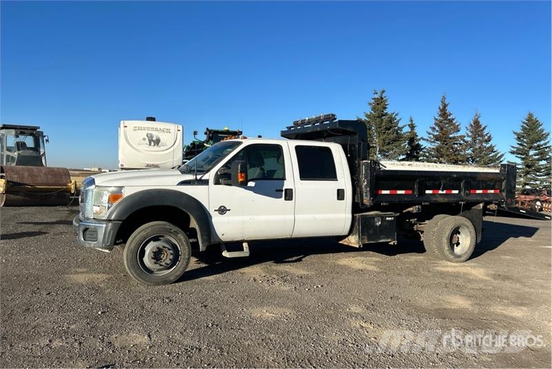 Ford F-550 Camion benne
