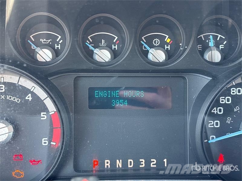 Ford F-550 Kamioni sa otvorenim sandukom