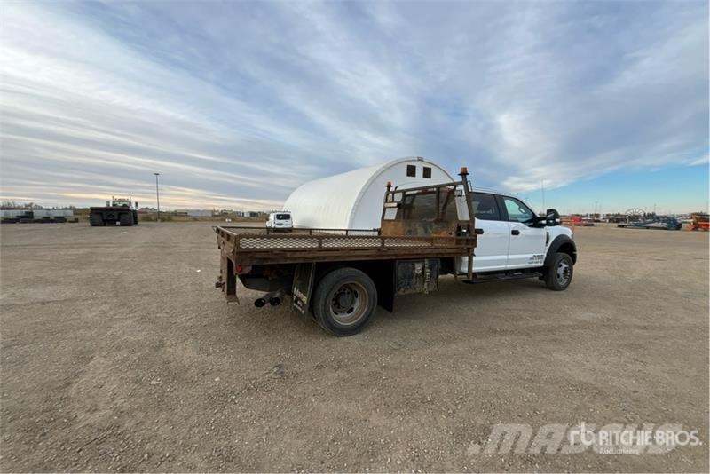 Ford F-550 Kamioni sa otvorenim sandukom