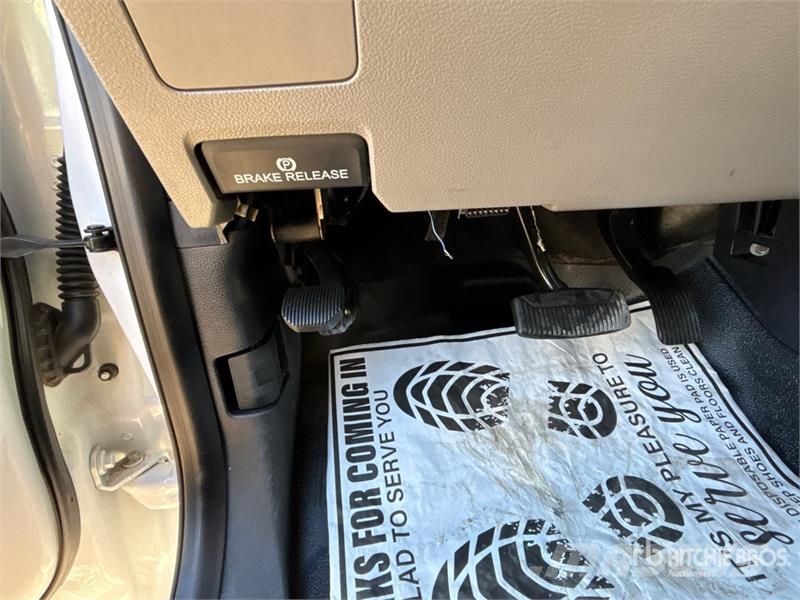 Ford F-550 Ciężarówki typu Platforma / Skrzynia