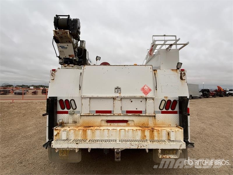 Ford F-550 Municipal/vehicul cu uz general