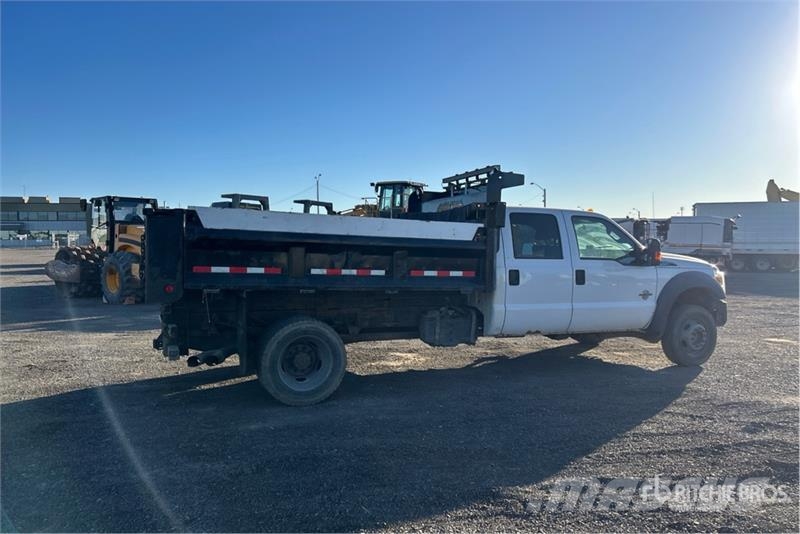 Ford F-550 Camion benne
