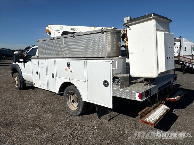 Ford F-550 Lastbilmonterede lifte