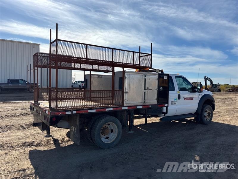 Ford F-550 Kamioni sa otvorenim sandukom