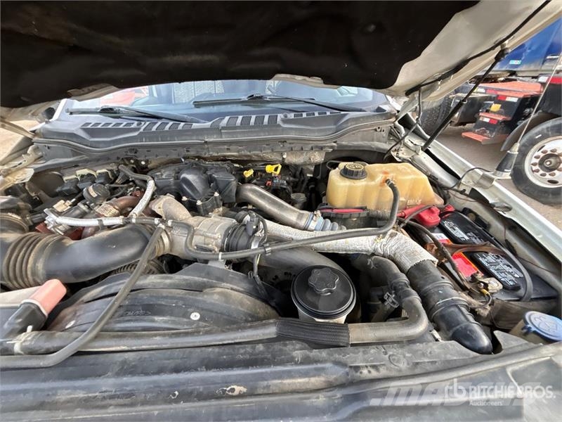 Ford F-550 Kamioni sa otvorenim sandukom
