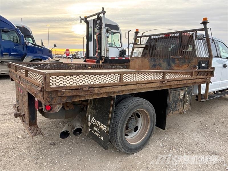 Ford F-550 Kamioni sa otvorenim sandukom