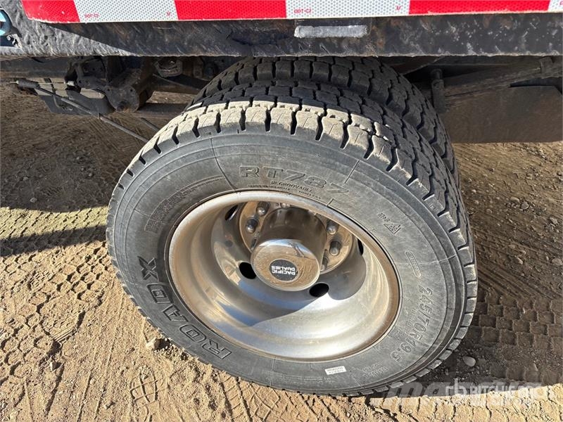 Ford F-550 Ostalo