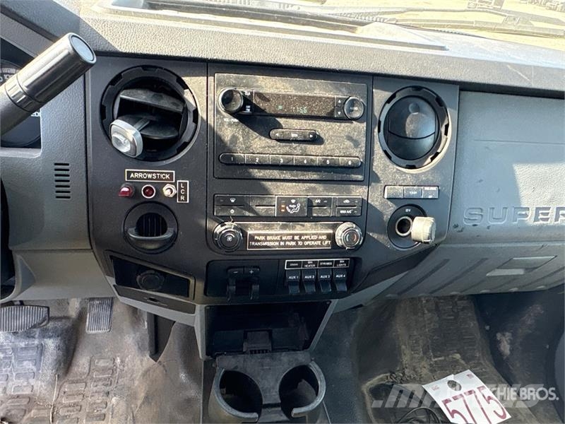 Ford F-550 Lastbilmonterede lifte