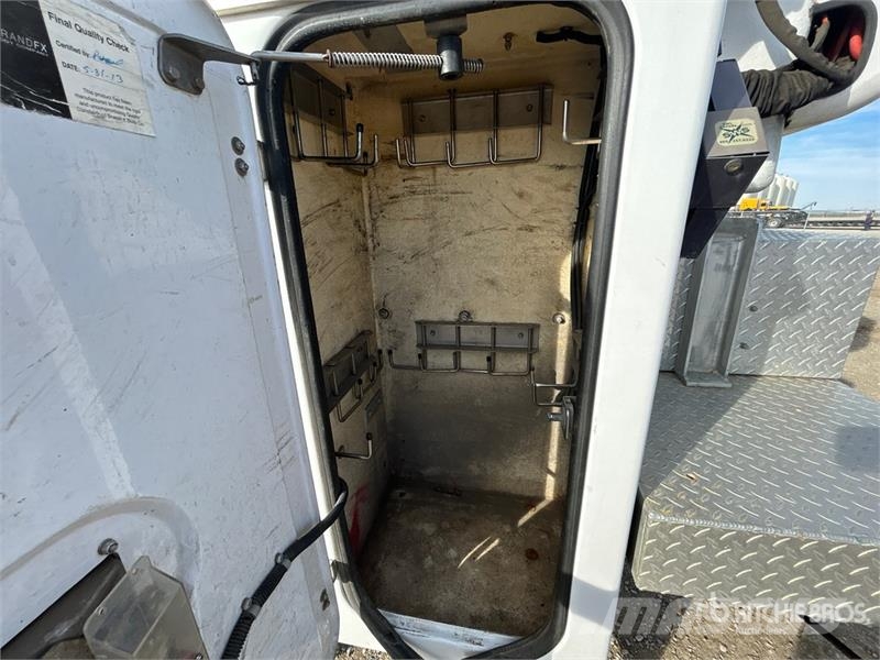 Ford F-550 LKW-Arbeitsbühnen