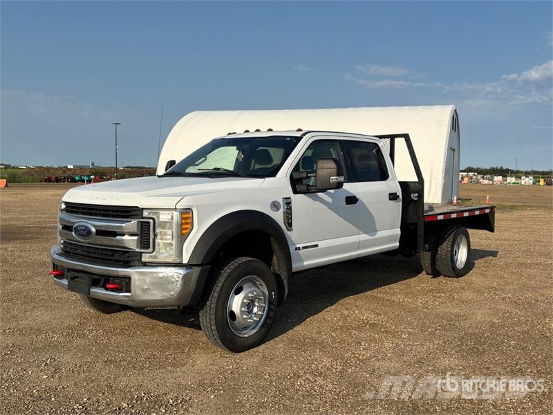 Ford F-550 Flakbilar