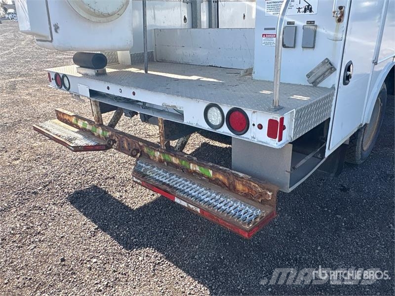 Ford F-550 Lastbilmonterede lifte