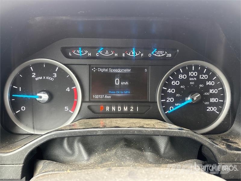 Ford F-550 4x4 Extended Cab Ultra High Pressure Fire Tr شاحنات حريق