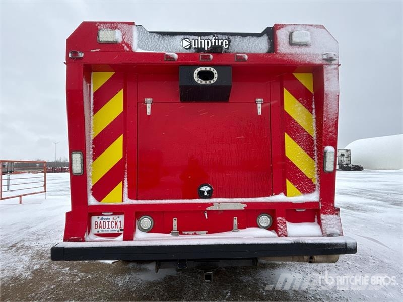 Ford F-550 4x4 Extended Cab Ultra High Pressure Fire Tr شاحنات حريق