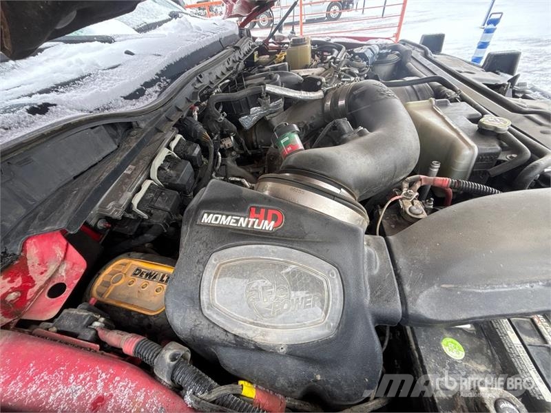 Ford F-550 4x4 Extended Cab Ultra High Pressure Fire Tr شاحنات حريق