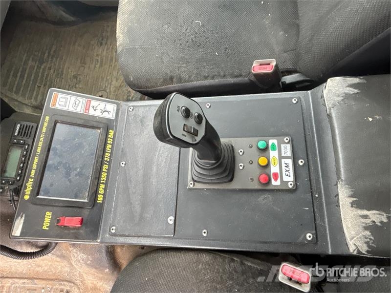 Ford F-550 4x4 Extended Cab Ultra High Pressure Fire Tr شاحنات حريق