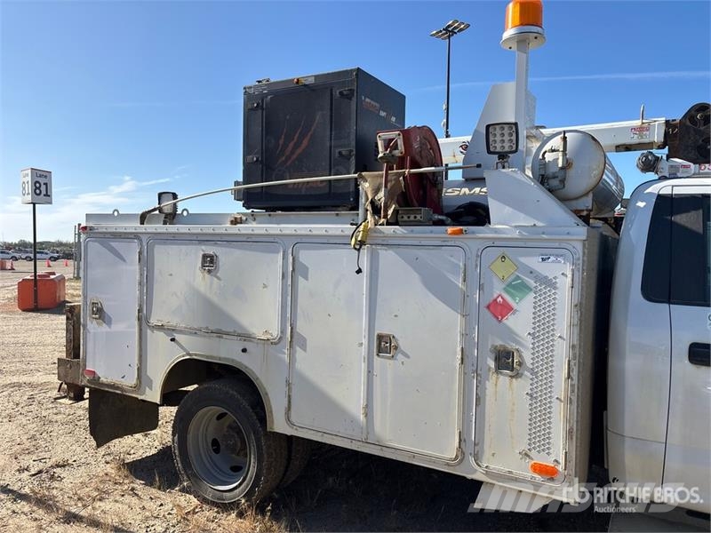 Ford F-550 4x4 Service Truck (Inoperable) Kommunalt / generelt kjøretøy
