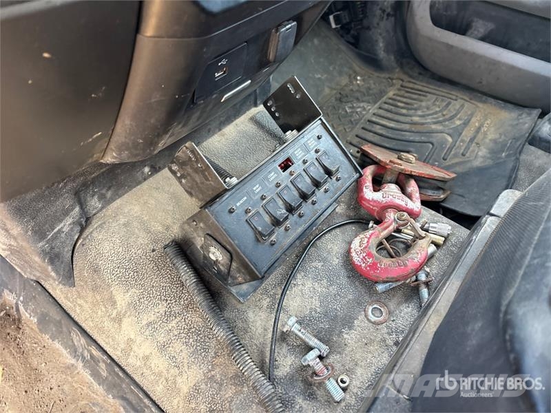 Ford F-550 4x4 Service Truck (Inoperable) Kommunalt / generelt kjøretøy