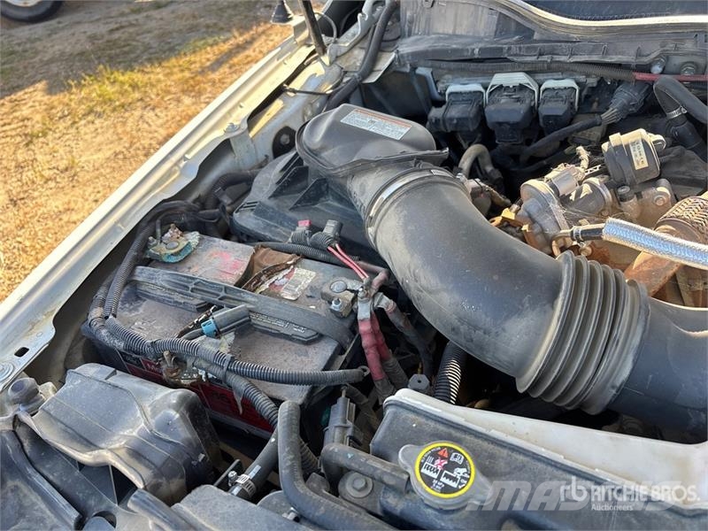 Ford F-550 4x4 Service Truck (Inoperable) Kommunalt / generelt kjøretøy
