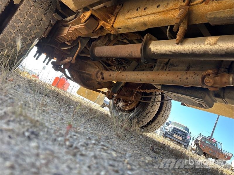 Ford F-550 4x4 Service Truck (Inoperable) Kommunalt / generelt kjøretøy