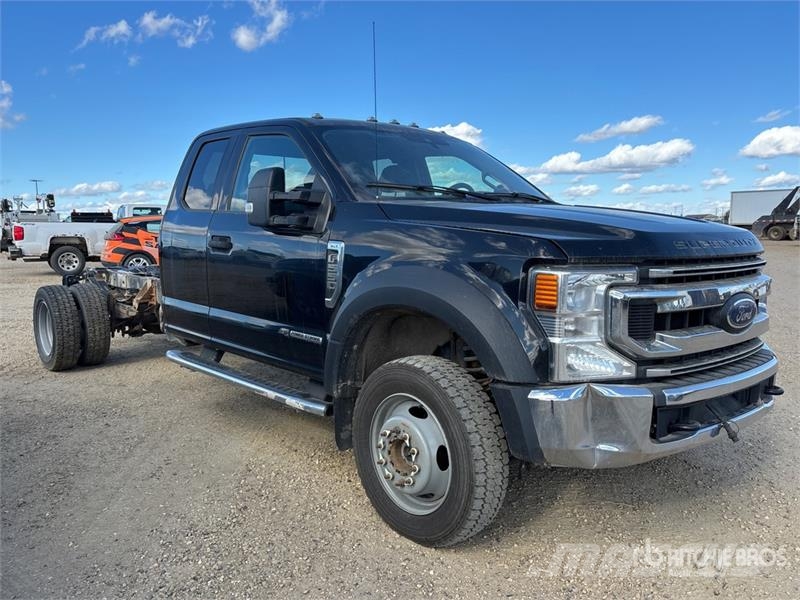 Ford F-550 Cab and Chassis (Inoperable) Kabiner og interiør
