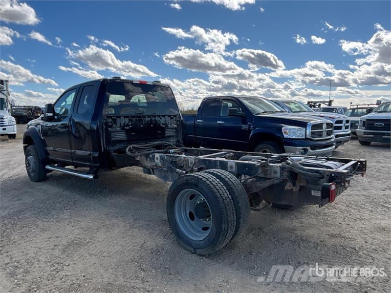 Ford F-550 Cab and Chassis (Inoperable) Kabiner og interiør