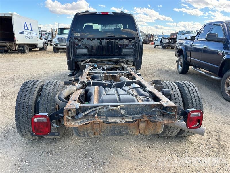 Ford F-550 Cab and Chassis (Inoperable) Kabiner og interiør