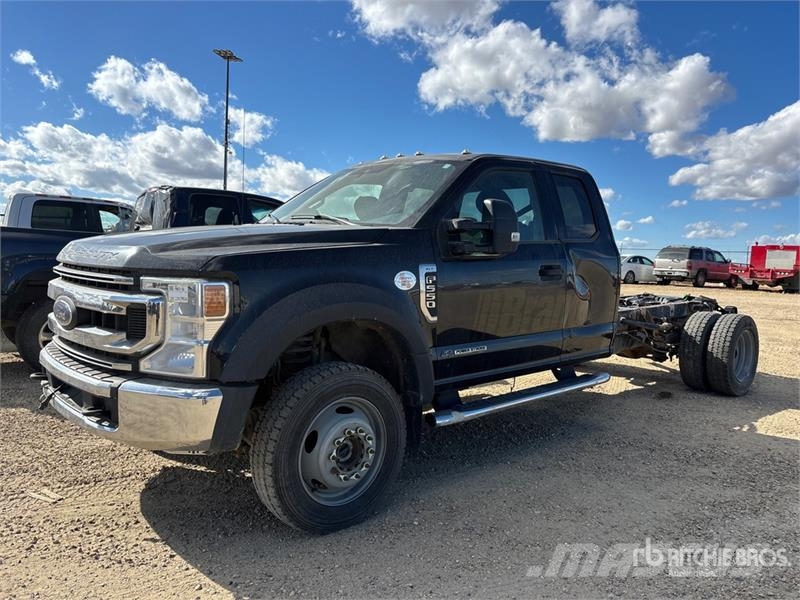 Ford F-550 Cab and Chassis (Inoperable) Kabiner og interiør