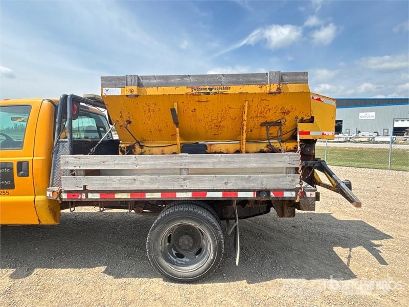 Ford F-550 XL 4x2 Snow Plow Truck Pilsētas atkritumvedēji