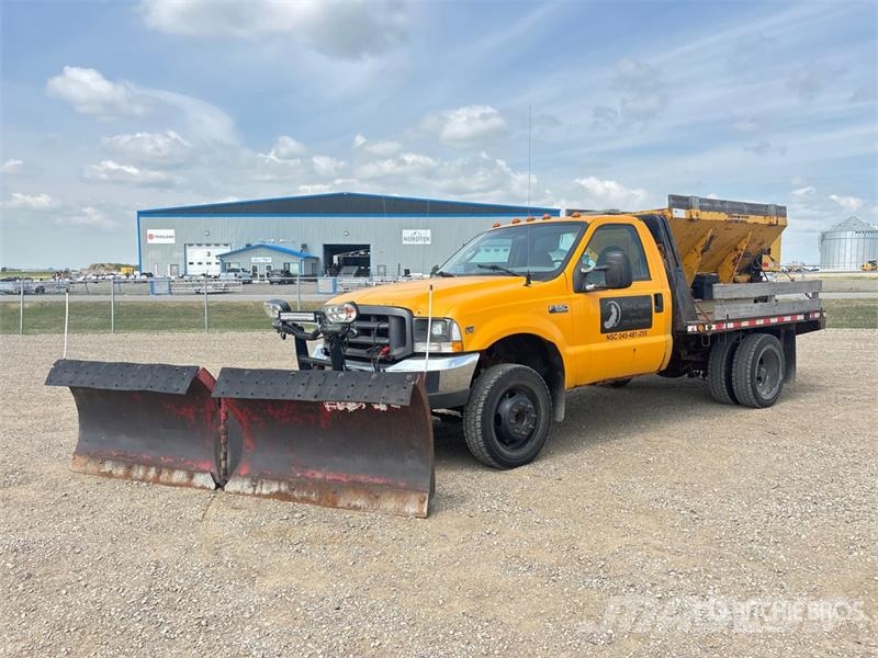 Ford F-550 XL 4x2 Snow Plow Truck Pilsētas atkritumvedēji