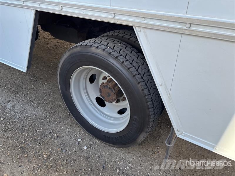 Ford F-550 XL 4x4 Crew Cab Utility Truck Pickup/Pritschenwagen