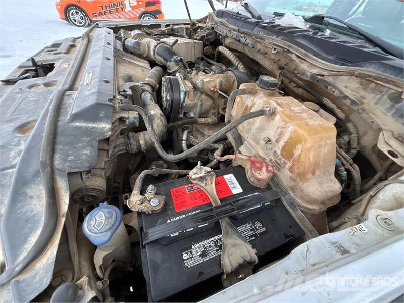 Ford F-550 XL 4x4 Crew Cab Utility Truck Prekucniki
